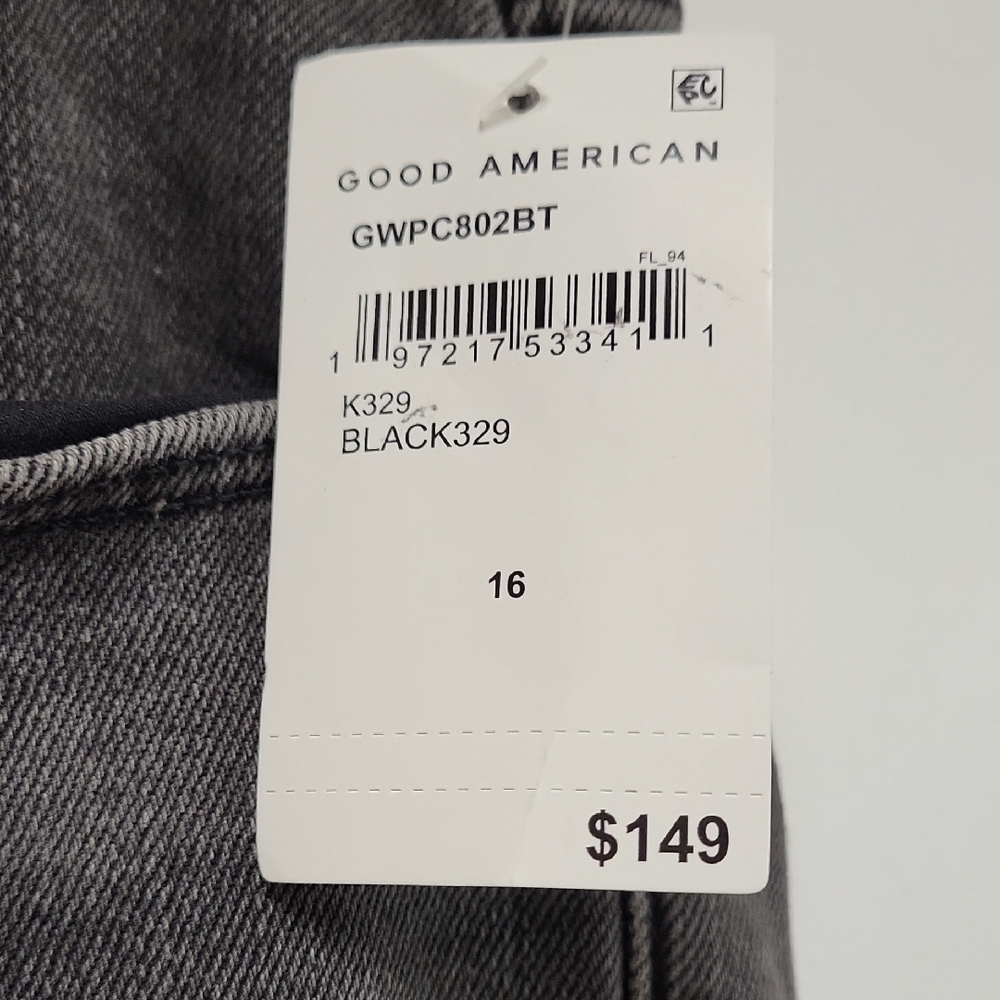 Good American Black Wash Palazzo Cropped Jeans - Picture 10 of 11